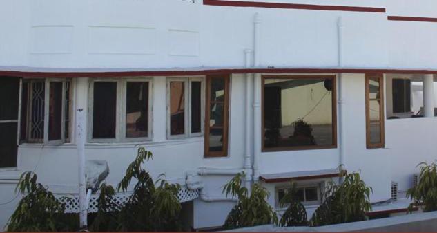 Lakshmi Guest House Dehradun Extérieur photo